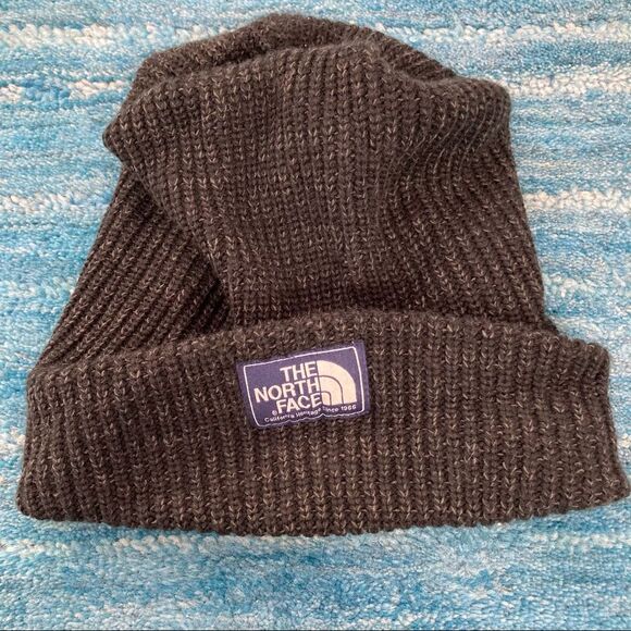 North Face Classic Knit Beanie Grey Hat - Picture 1 of 8
